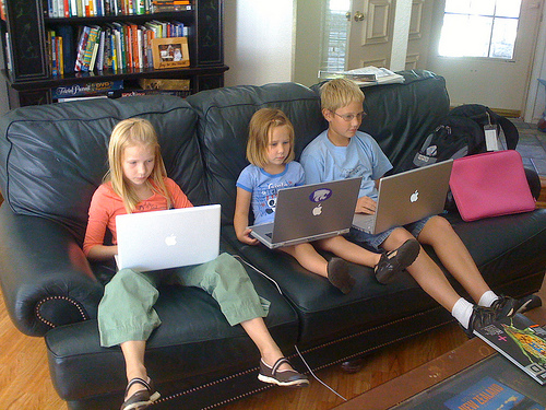 kids and electronics